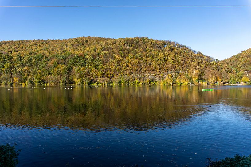 L'automne au lac Hengsteysee dans la région de la Ruhr par Peter Schickert