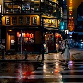 Pluie du soir à un carrefour de Tokyo sur Marco Leeggangers
