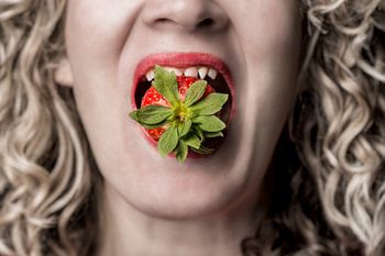 Strawberry bite