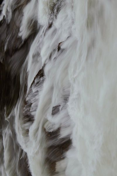 Flow by Esther van Beek