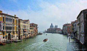 Venice  by Jolanda Wisselo