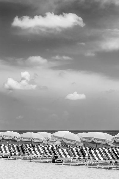 Strandidylle | Monochrom von Melanie Viola