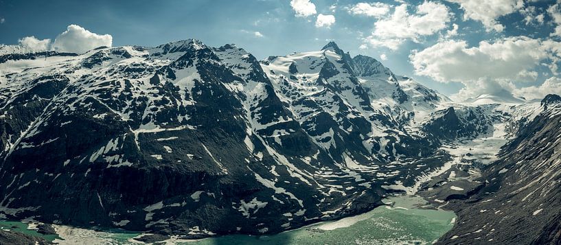 Grossglockner mountain in Austria during springtime by Sjoerd van der Wal Photography