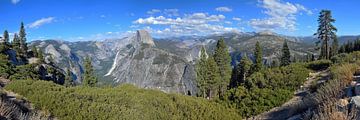 Yosemite National Park, Panorama von Paul van Baardwijk