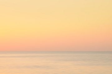 Golden morning by the sea by Rolf Schnepp