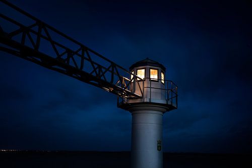 Oostmahorn lighthouse on fire