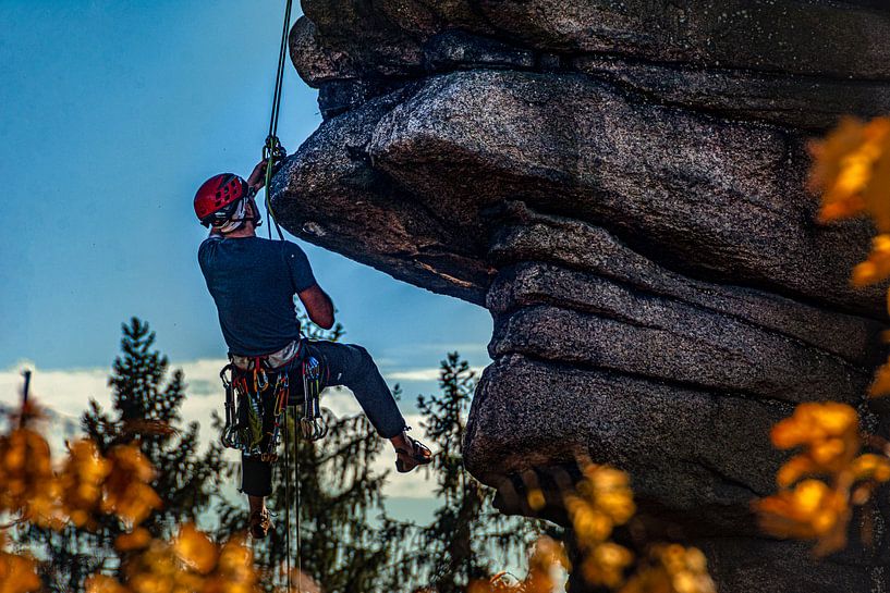 The rock climber by Johnny Flash