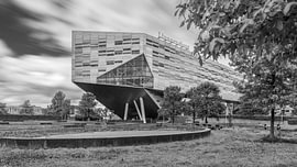 Exposition longue à Linneausborg Zernike, à Groningue, en été
