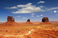 Monument Valley by Renate Knapp thumbnail