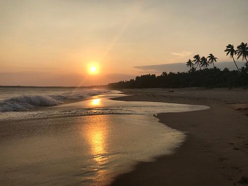 Setting sun sri lanka