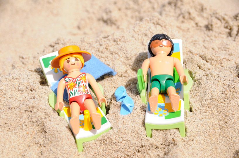 Playing on the beach by Studio Bosgra