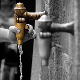 Drinking fountain in Barcelona by Cathy Janssens