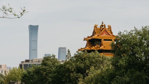 Uniek stadsbeeld in Beijing, China, waar traditie en moderniteit samenkomen.