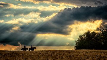 Horse riders on the horizon von Arno Marx