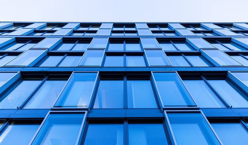 Blue Building Series von VIDEOMUNDUM
