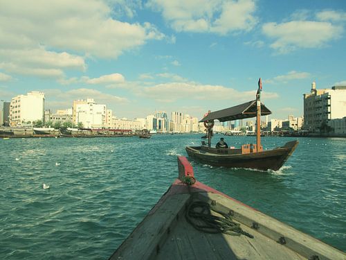 Dubai Creek met Abra