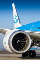 KLM Boeing 787 "Dreamliner" close-up