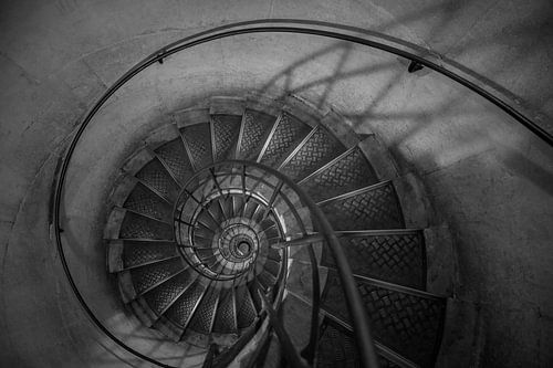 De wenteltrap van de Arc de Triomphe