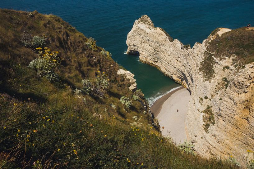 Landschap van de kliffen van Normandië bij Etretat. van Paul van Putten