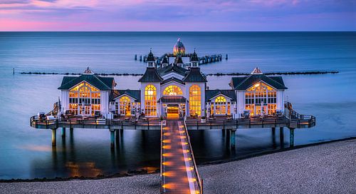 Panorama zonsondergang Sellin Pier, Rügen, Duitsland
