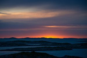 Mitternachtssonne auf Træna, Norwegen