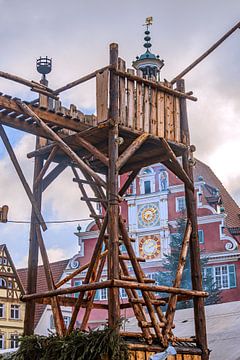 Middeleeuwse kerstmarkt met uitzicht op het oude stadhuis - Esslingen am Neckar van Photoart-Naegele