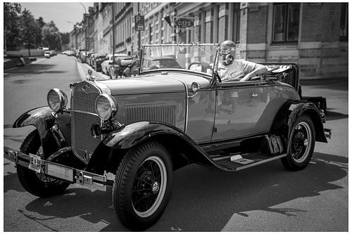 Roadster classique avec style - Une Ford Model A en noir et blanc
