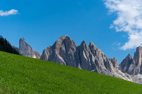 Les Dolomites d'Odle, dans les collines italiennes