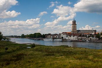 Skyline van Deventer met IJssel
