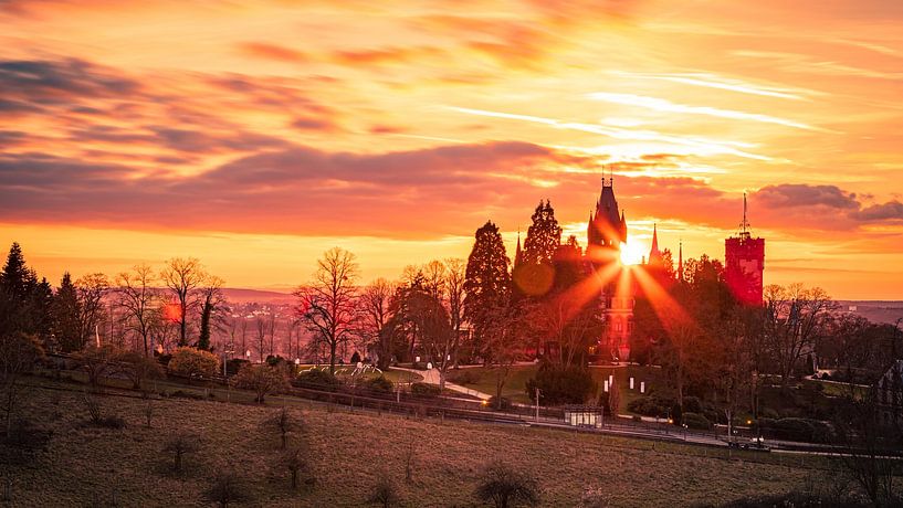 Drachenburg by Jens Unglaube