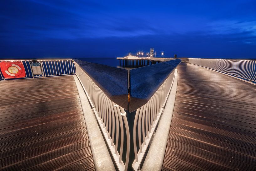 Koserow pier by Leinemeister