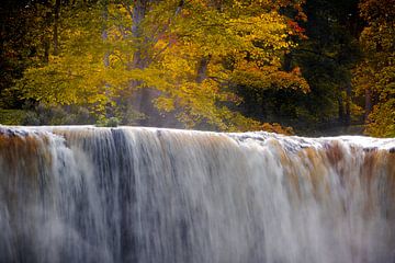 Waterval in Keila, Estland van Robert Ruidl