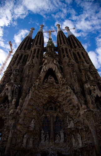 Voorkant van de Sagrada Familia
