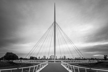 The Hovenring in Black and White by Henk Meijer Photography