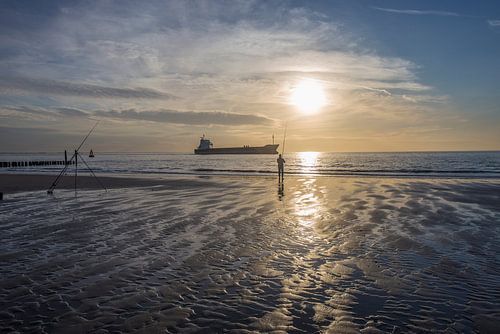 Tegenlicht op een Zeeuws strand