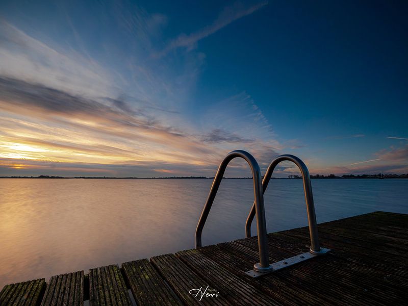 zonsondergang meer Belterwiede van Henri van Rheenen