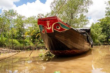 Vietnamees schip van Nathalie van der Klei