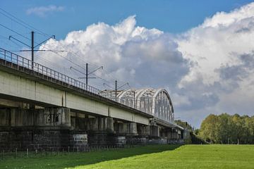 De Westervoortse brug van Karlo Bolder