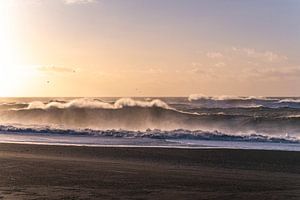 Plage noire | Islande | Océan | violet orange