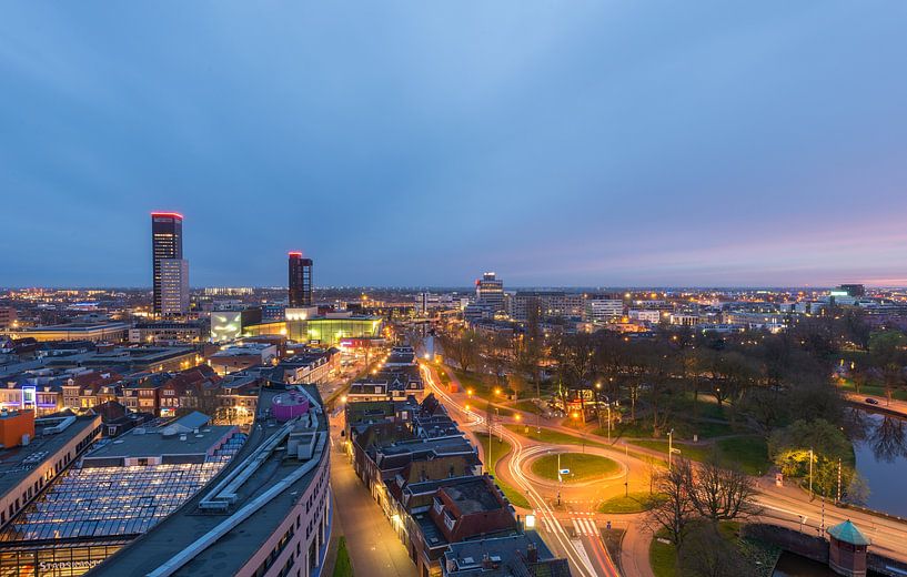 View from the Oldehove  in Leeuwarden at Night  par Kevin Boelhouwer
