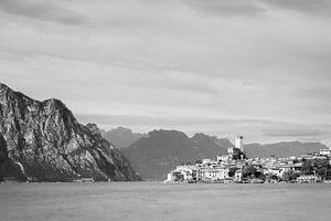 Vues sur le lac de Garde | voyage | photographie noir et blanc | photographie noir et blanc
