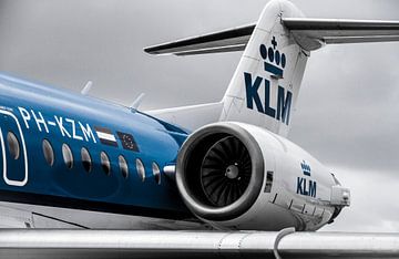 KLM Fokker 70 PH-KZM op Schiphol