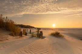 Zonsondergang in de duinen bij Nes op Ameland van KB Design & Photography (Karen Brouwer)