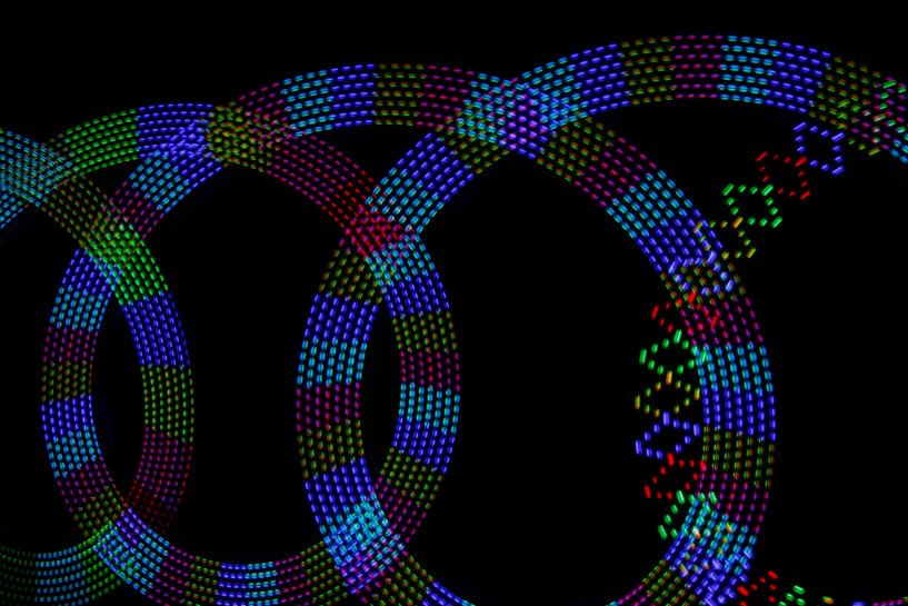 Circles swirl through the night by Arie de Lange
