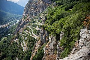 Lacets de Montvernier van Leon van Bon