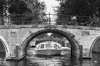 Amsterdamer Grachtenbrücke  von Dennis van de Water Miniaturansicht