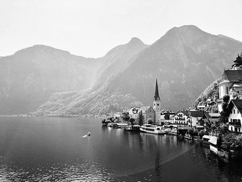 Hallstatt at the lake