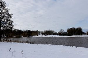 Ein sonniger Wintertag an der Ems