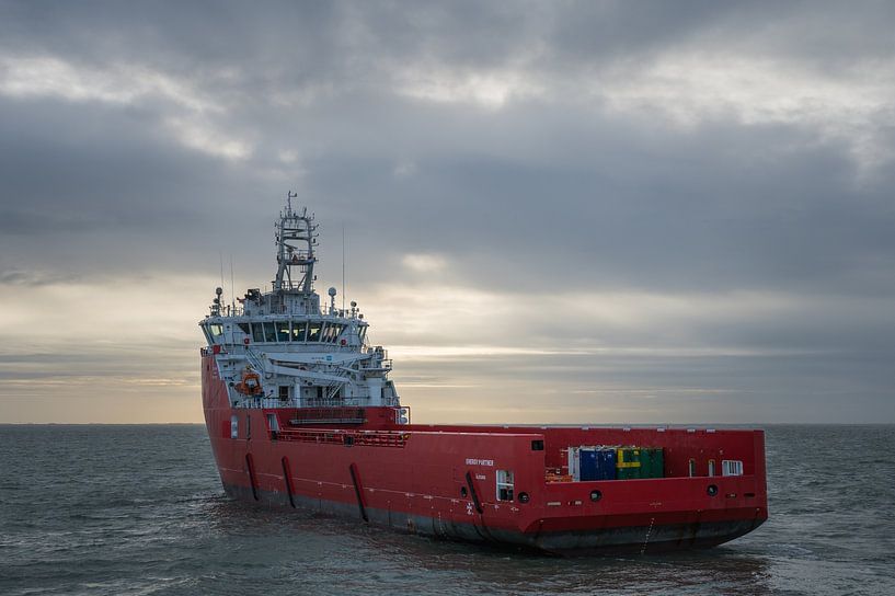 Energy Partner zonsondergang van Jan Georg Meijer