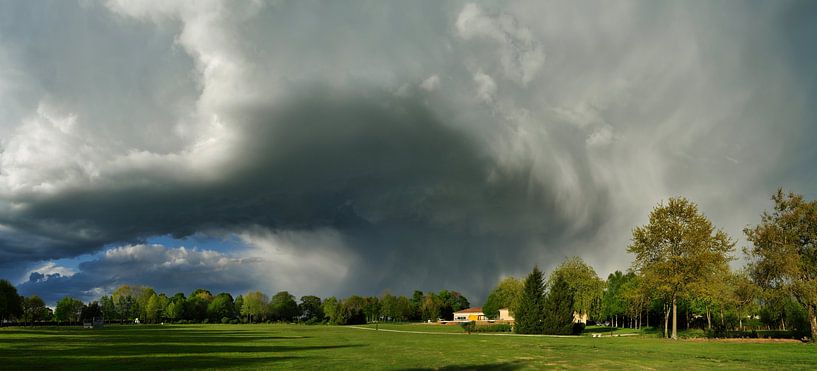 Landschap met wolk van Corinne Welp
